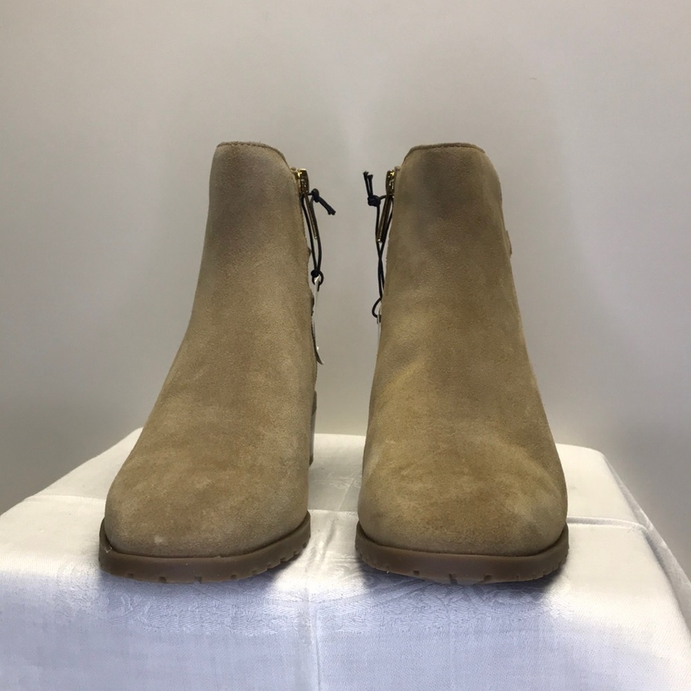 ANN Klein’s Caimile Natural Suede Ankle High Block Heel Bootie NWT - Picture 4 of 9
